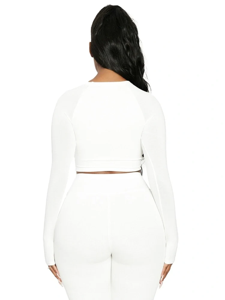 NW Contour Waist Legging - Image 14