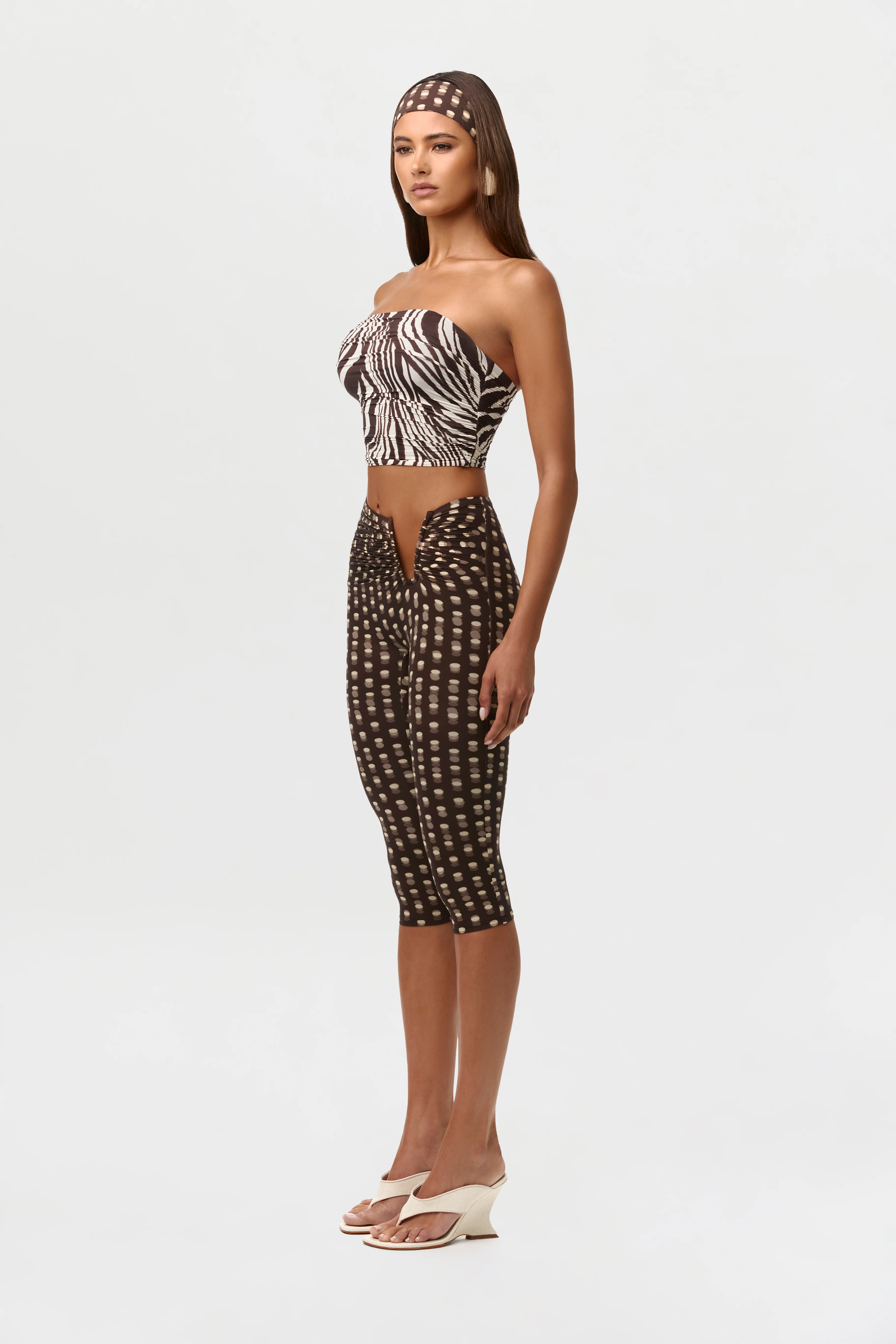 Naked Print Wired Capri Leggings - Image 8