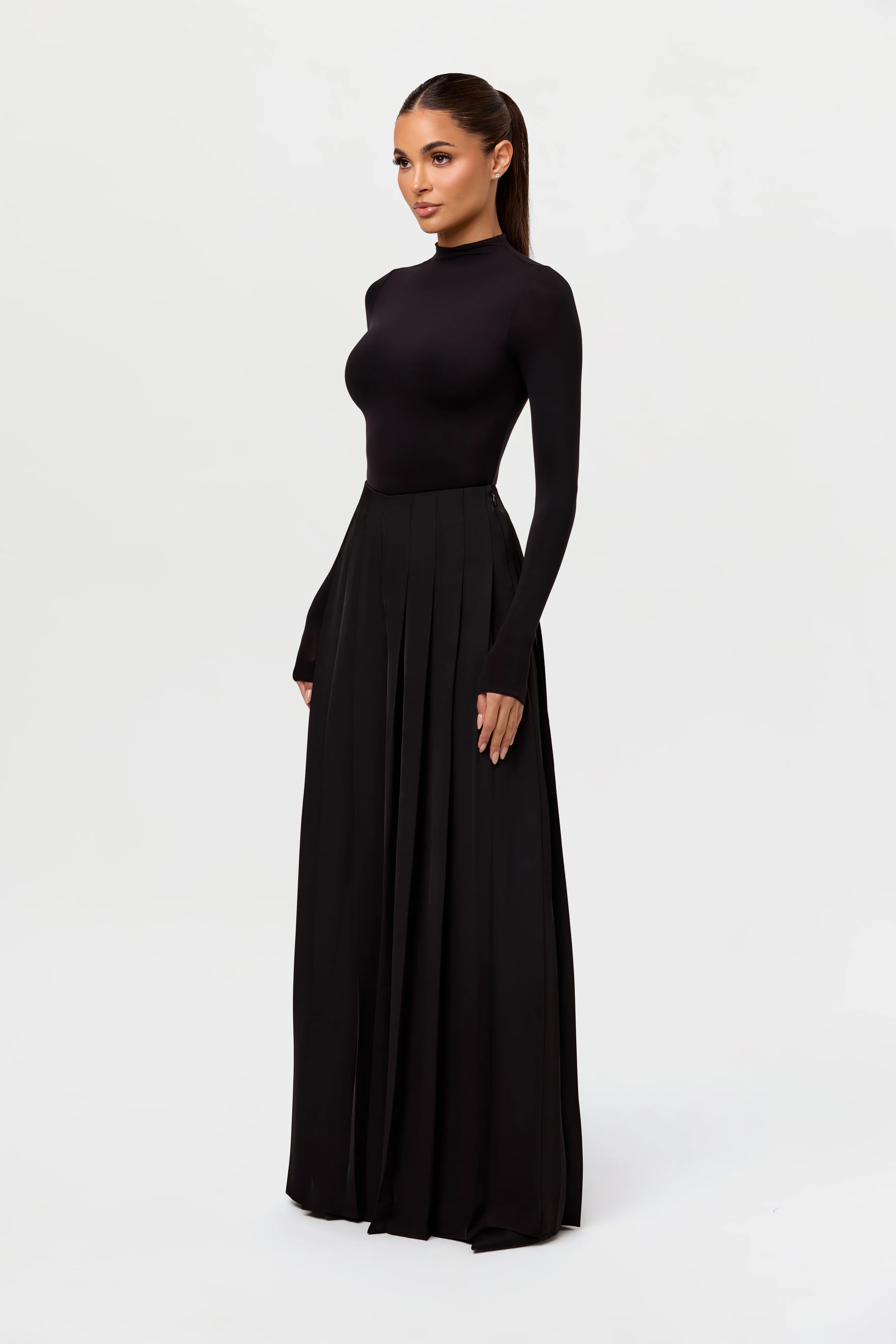 Pleated Wide Leg Pant