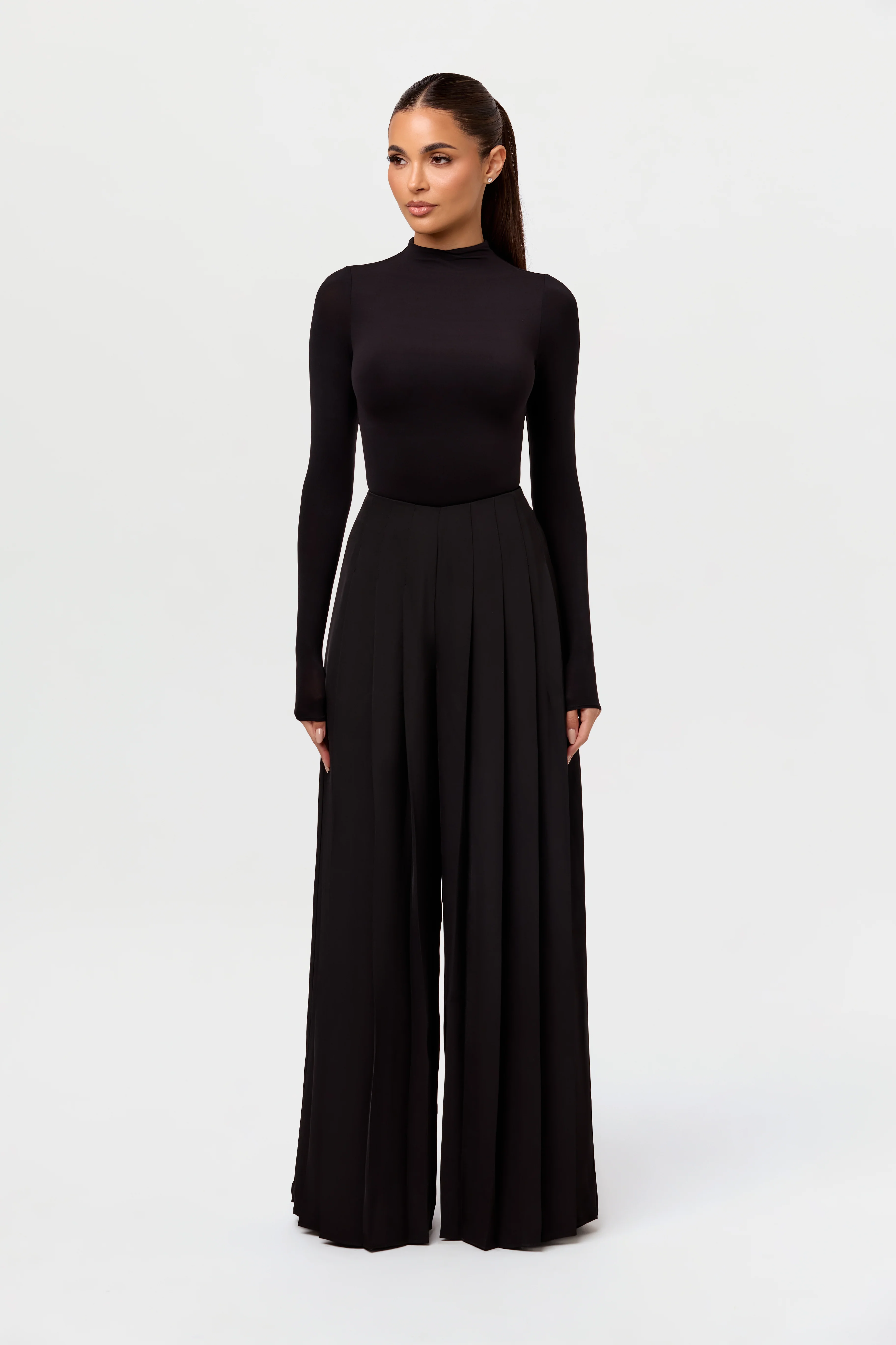 Pleated Wide Leg Pant - Image 4